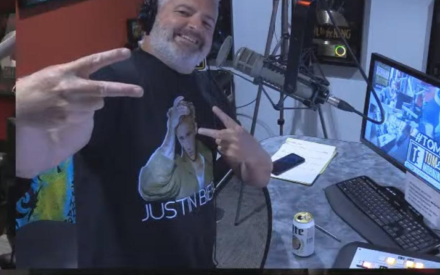 FLOTD is Tom… and his Justin Bieber Shirt