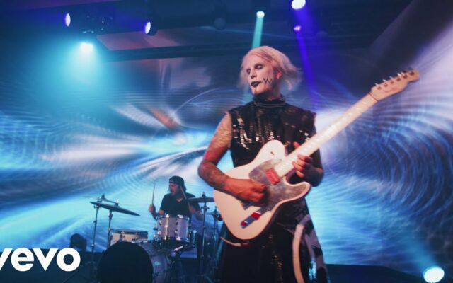 4:20 Hit of the Day – John 5 and the Creatures feat. Dave Mustaine – Que Pasa